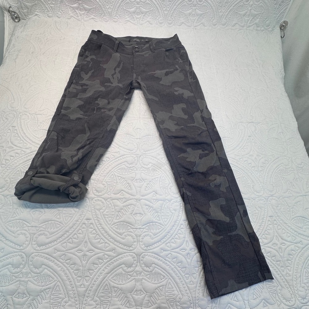 Prana Halle Camo Roll Up Hiking Pants Womens 6 Short Gray Zion Stretch